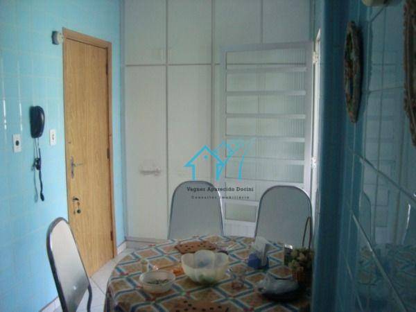 Apartamento à venda com 3 quartos, 112m² - Foto 11