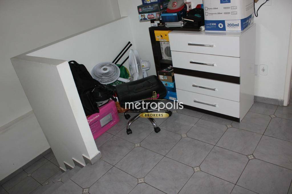 Sobrado à venda com 2 quartos, 165m² - Foto 24