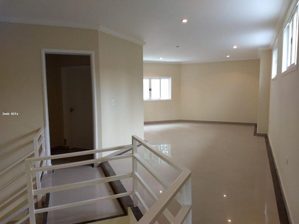 Casa de Condomínio à venda com 5 quartos, 560m² - Foto 4