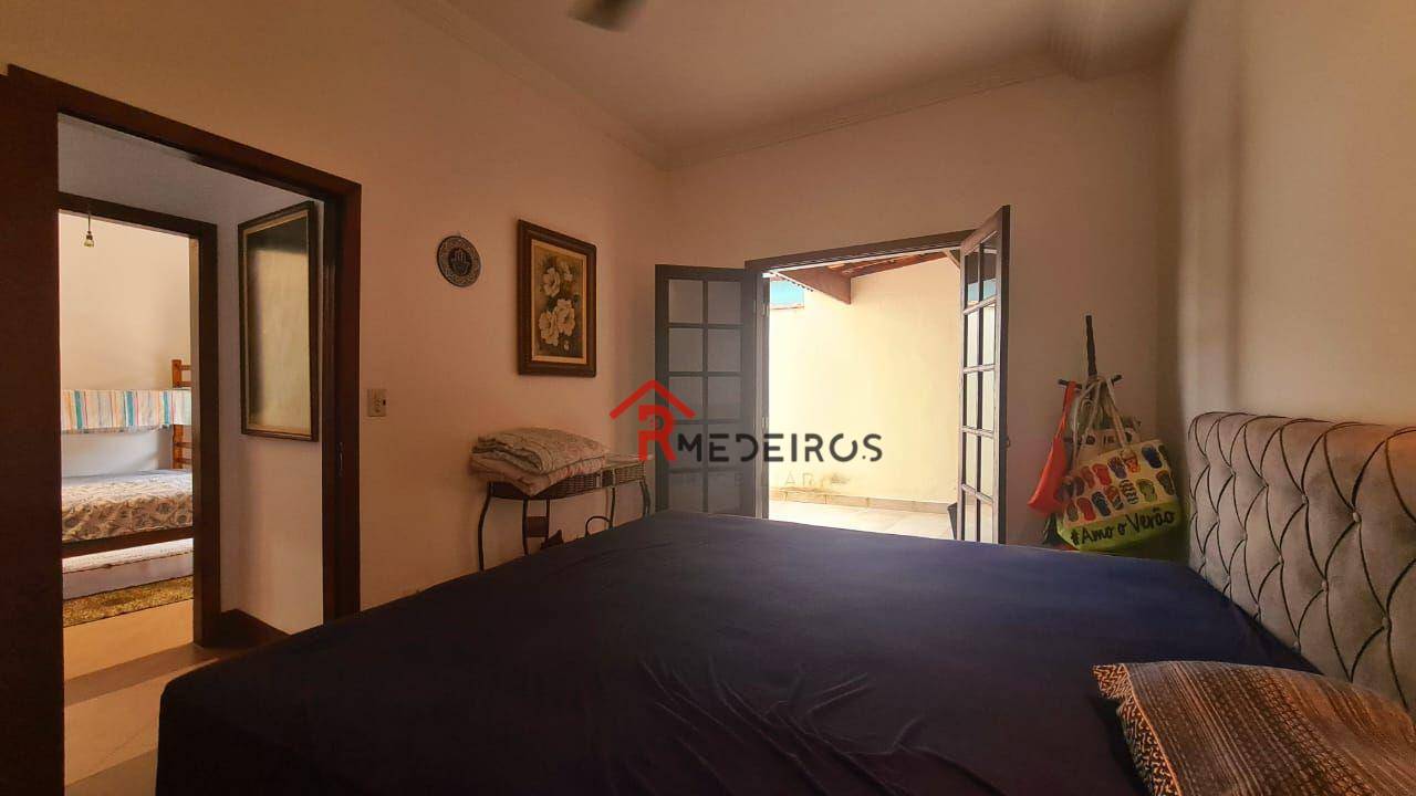 Casa à venda com 2 quartos, 190m² - Foto 19