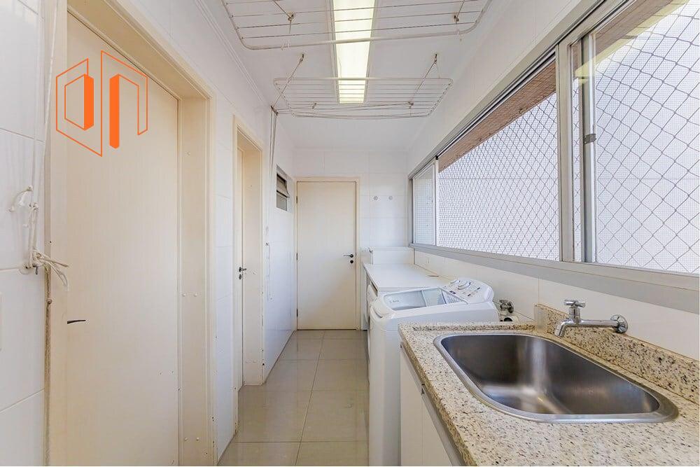 Apartamento à venda com 3 quartos, 144m² - Foto 9