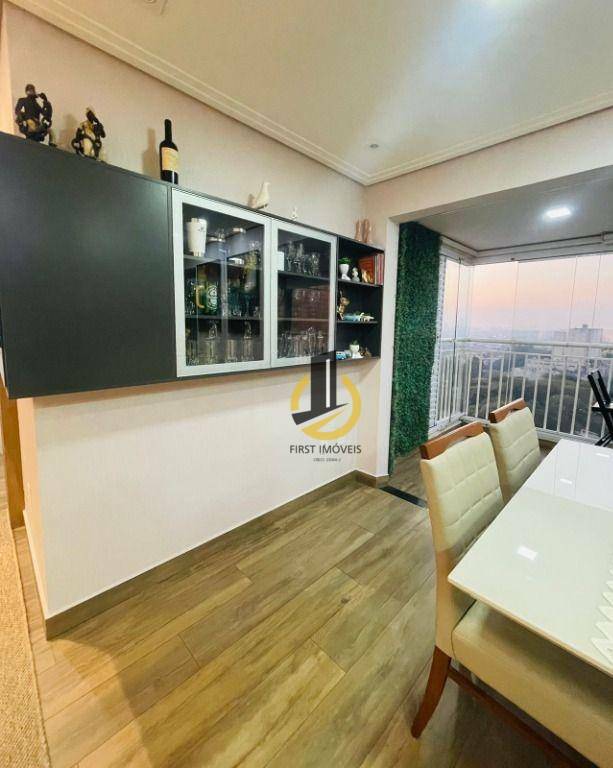 Apartamento à venda com 2 quartos, 70m² - Foto 6