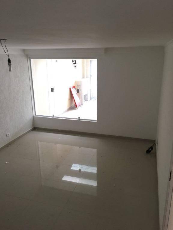 Sobrado à venda com 3 quartos, 180m² - Foto 3