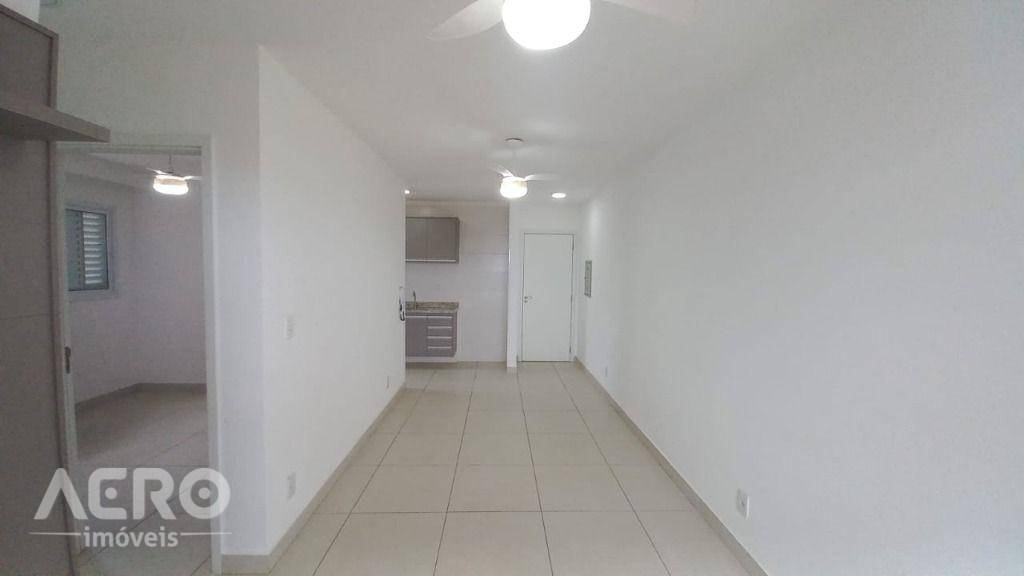 Apartamento para alugar com 2 quartos, 62m² - Foto 15