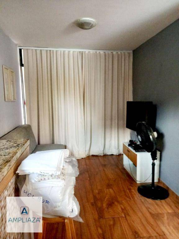 Apartamento à venda com 2 quartos, 45m² - Foto 18