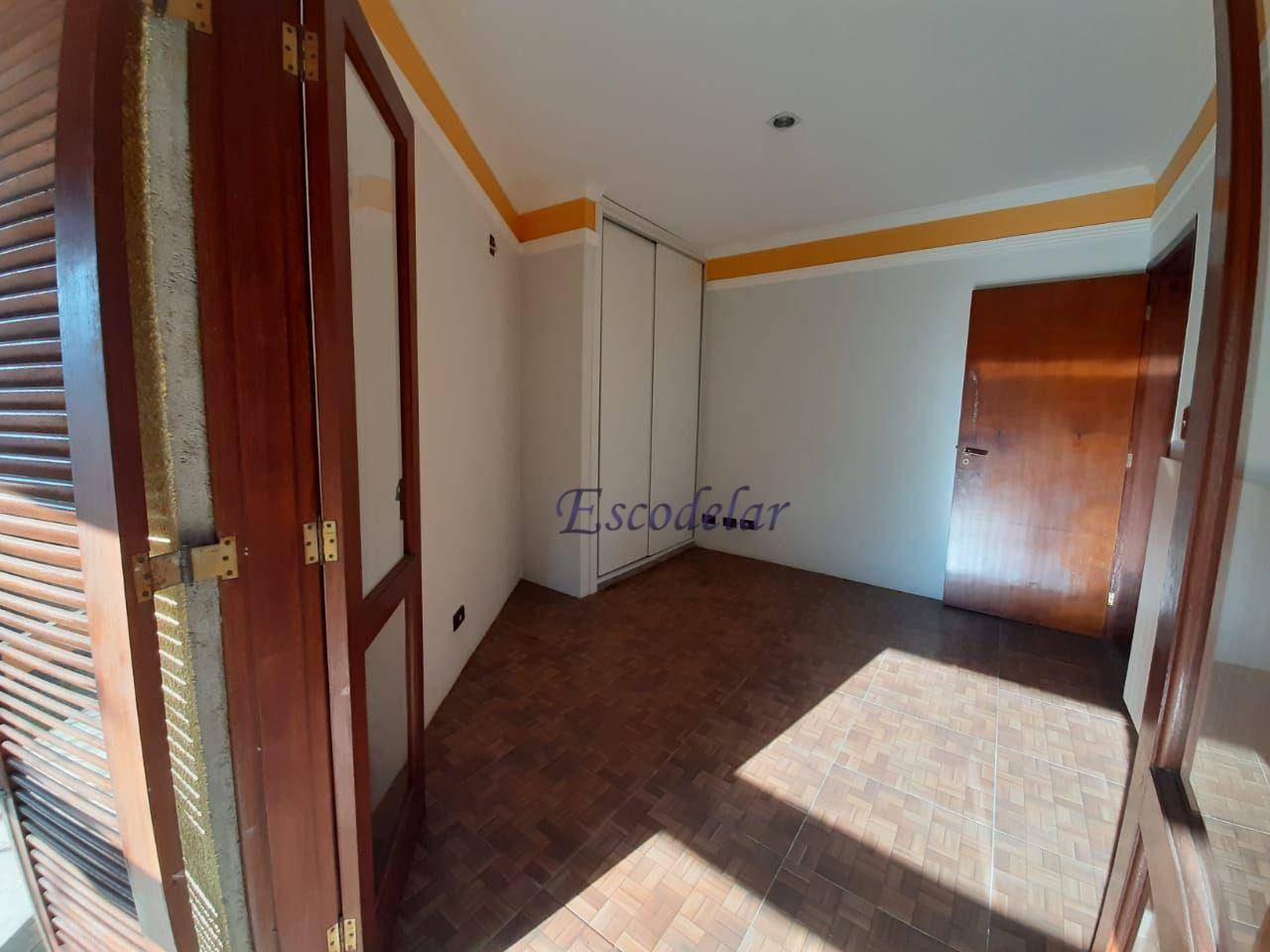 Casa à venda com 5 quartos, 320m² - Foto 11