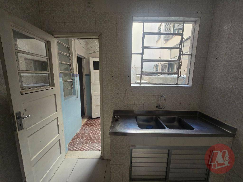 Apartamento para alugar com 3 quartos, 110m² - Foto 10