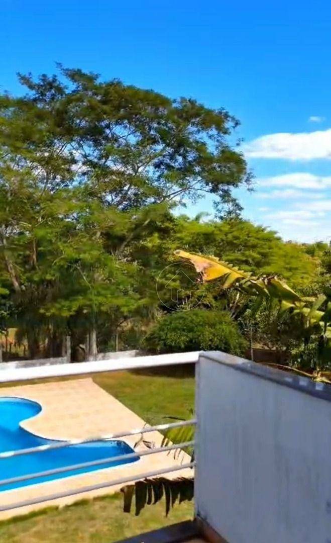 Casa à venda com 4 quartos, 384m² - Foto 10