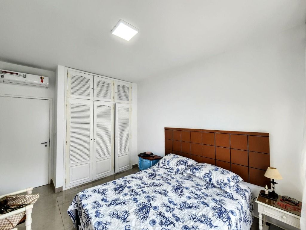 Apartamento à venda com 2 quartos, 100m² - Foto 13