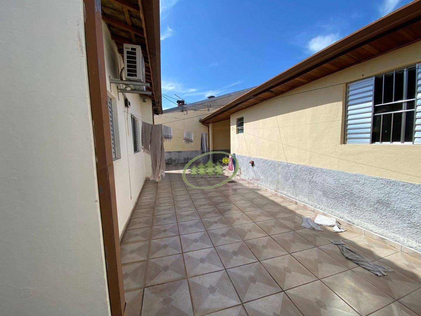 Casa à venda com 3 quartos, 189m² - Foto 28