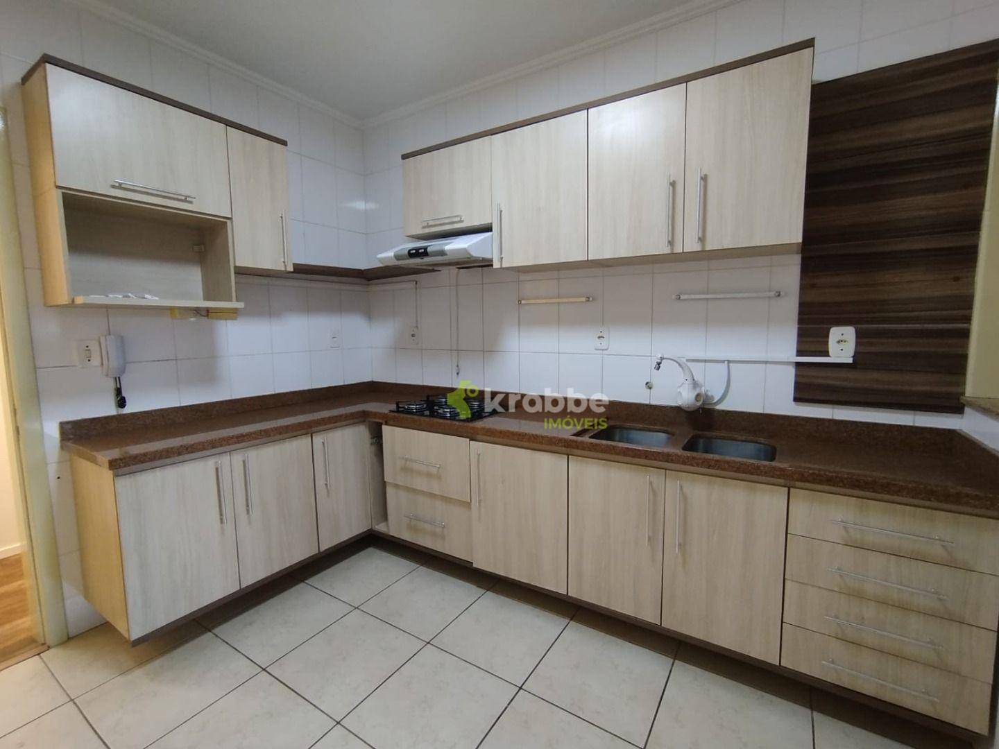 Apartamento à venda com 3 quartos, 87m² - Foto 5