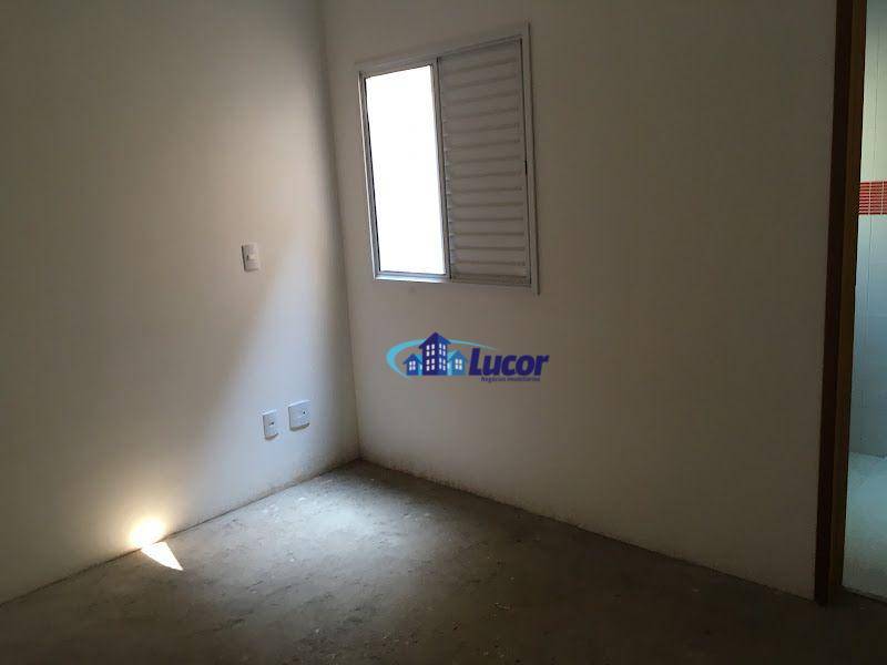 Sobrado à venda com 2 quartos, 70m² - Foto 8