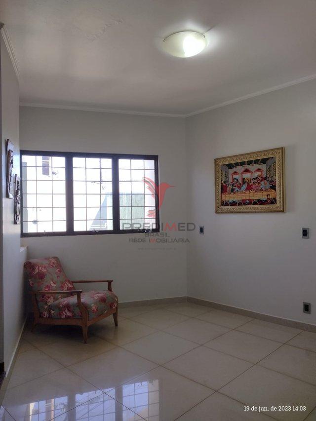 Casa à venda com 3 quartos, 207m² - Foto 10