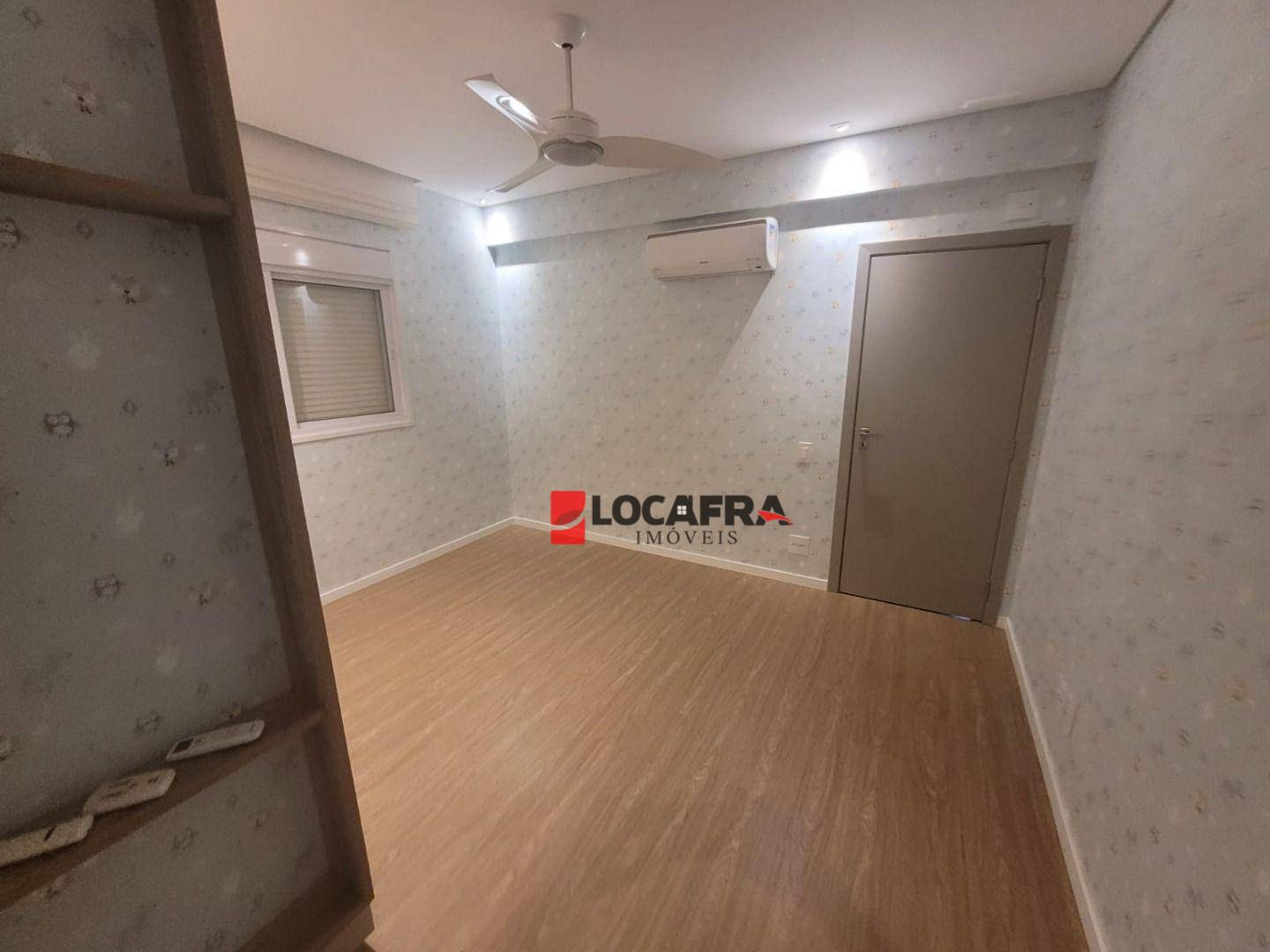 Apartamento à venda com 3 quartos, 245m² - Foto 46