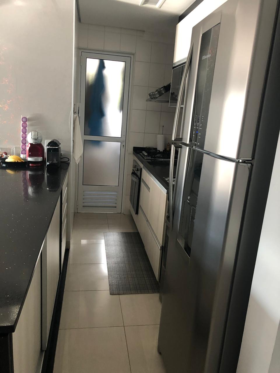 Apartamento à venda com 2 quartos, 81m² - Foto 18