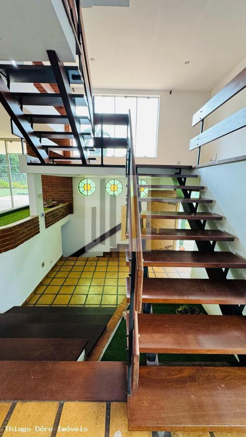 Casa à venda com 4 quartos, 840m² - Foto 17