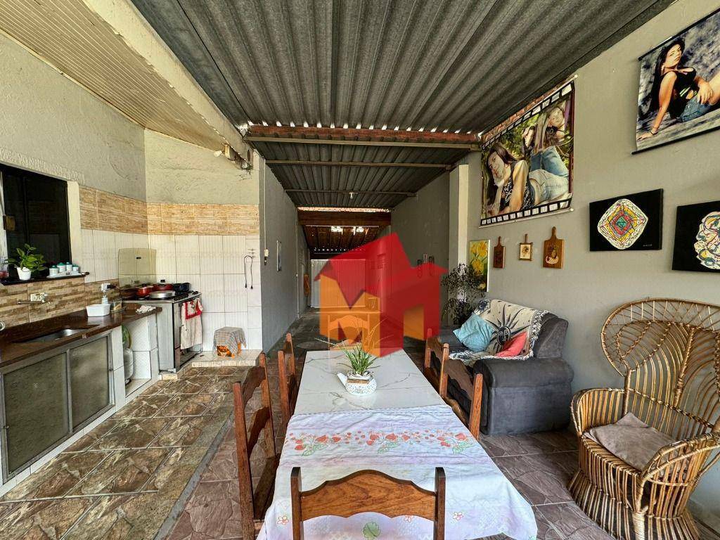 Casa à venda com 3 quartos, 250m² - Foto 24