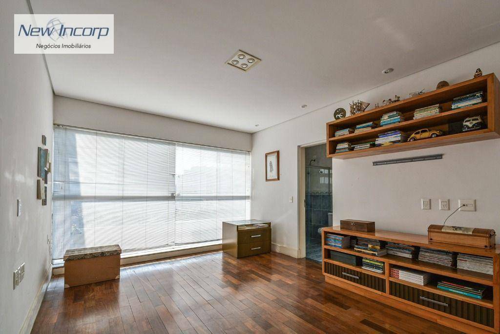 Sobrado à venda com 4 quartos, 375m² - Foto 36