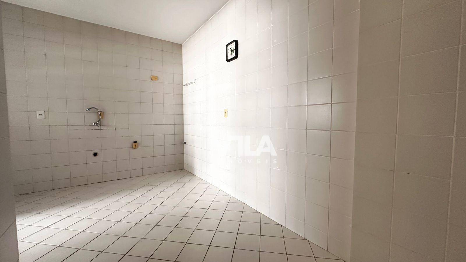 Apartamento à venda com 2 quartos, 77m² - Foto 12
