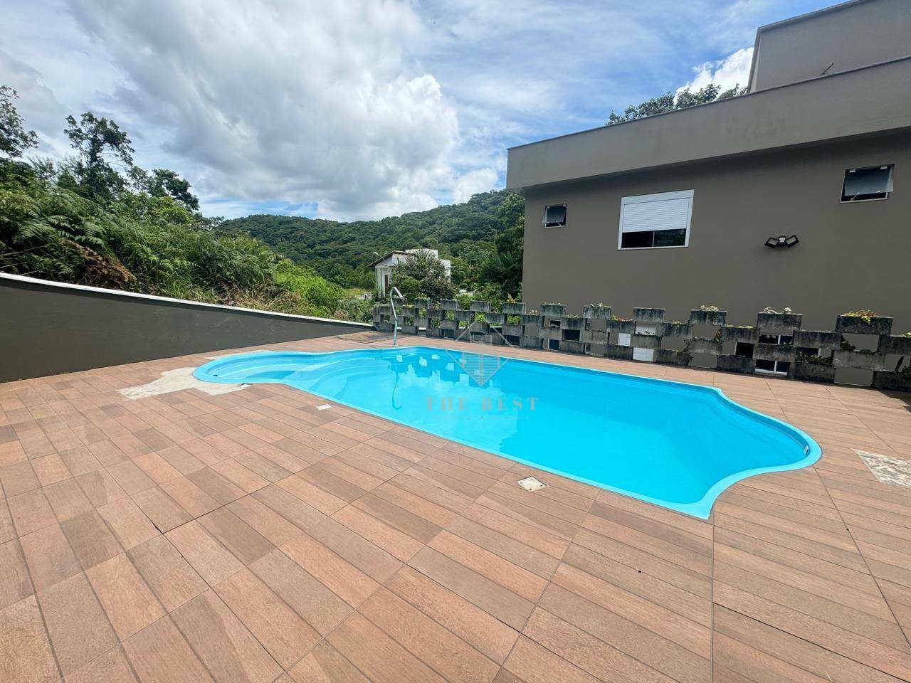 Casa à venda com 4 quartos, 250m² - Foto 24