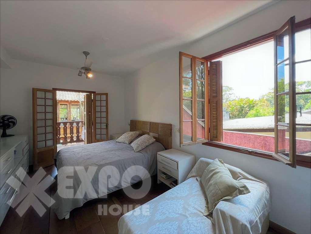 Casa de Condomínio à venda com 4 quartos, 681m² - Foto 35