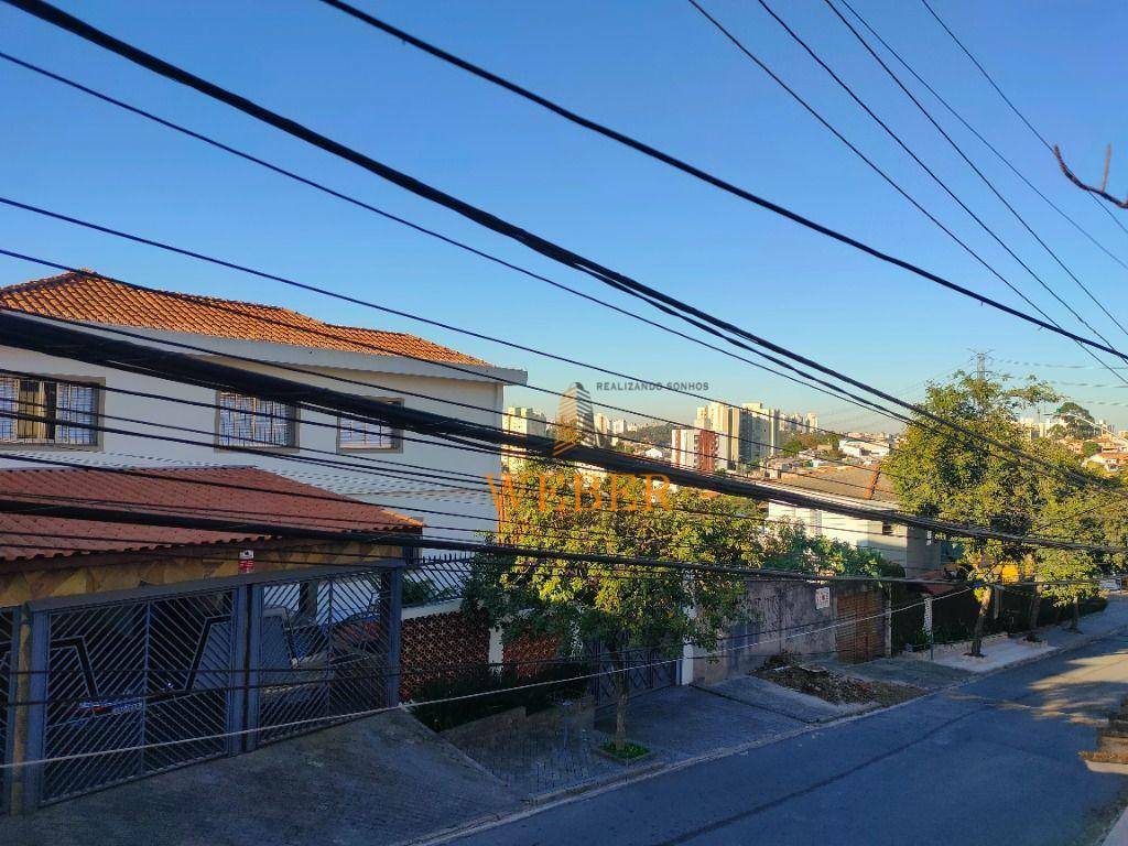 Sobrado à venda com 3 quartos, 215m² - Foto 4