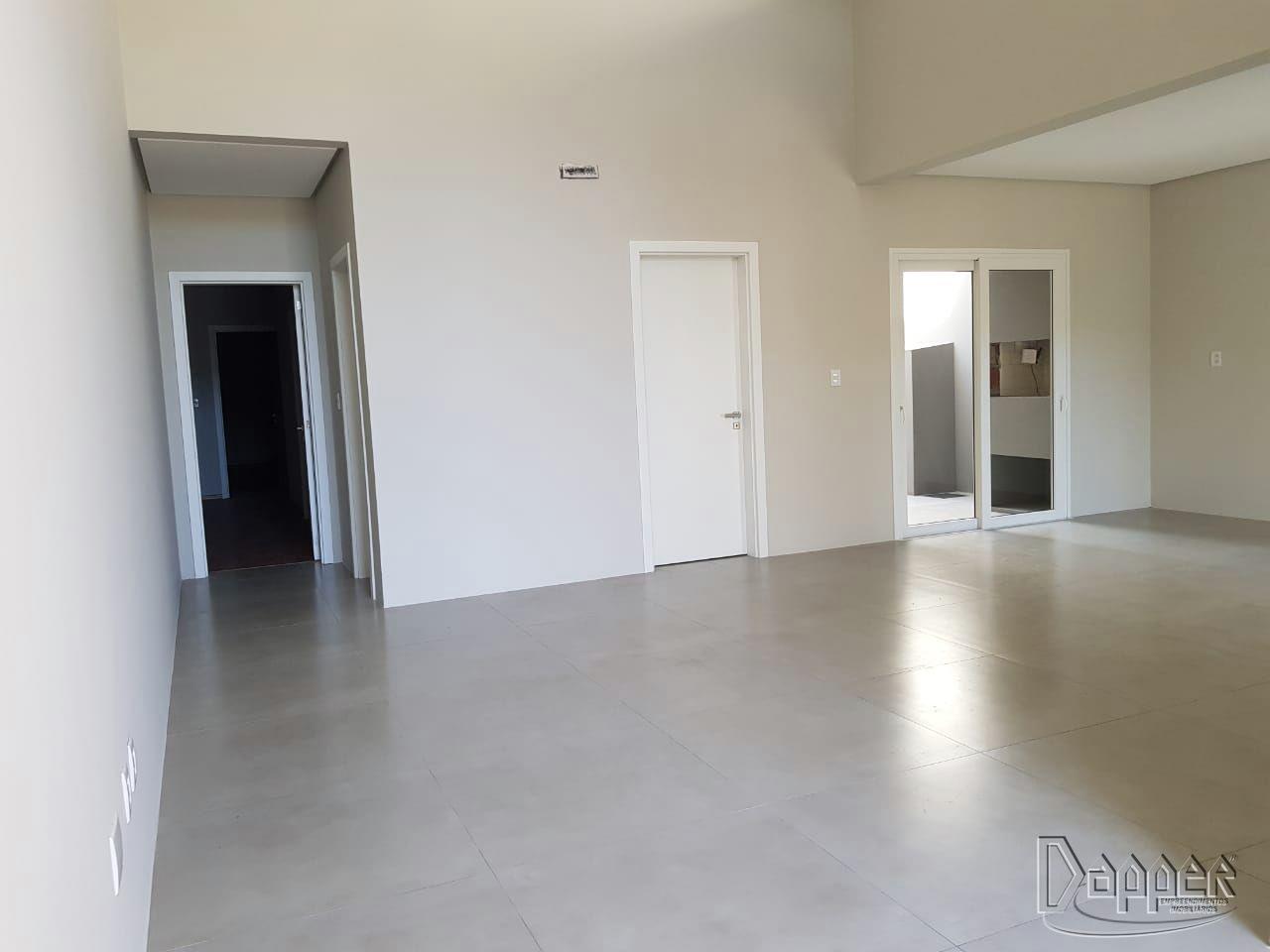 Casa à venda com 3 quartos, 150m² - Foto 3