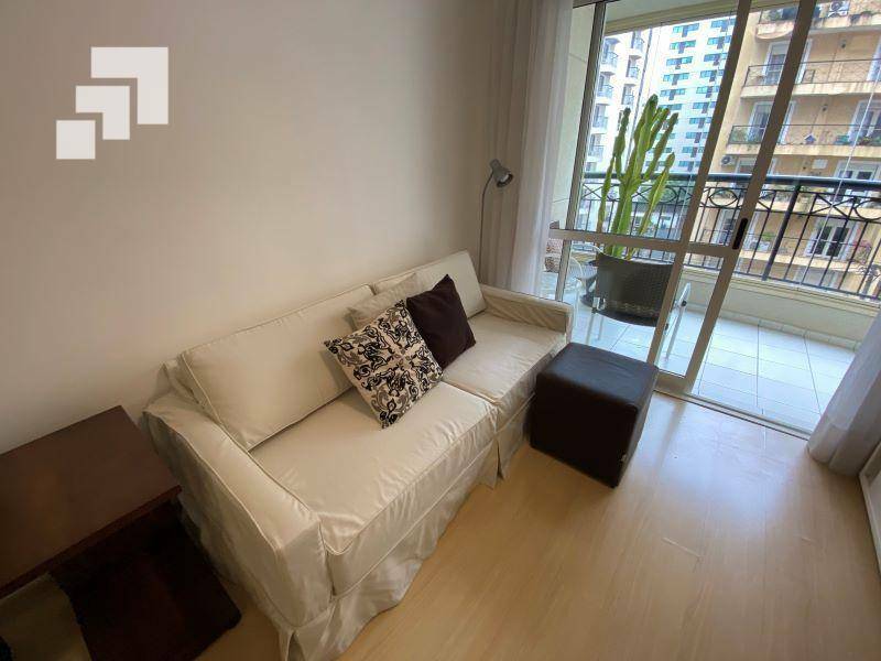 Apartamento à venda com 2 quartos, 72m² - Foto 2