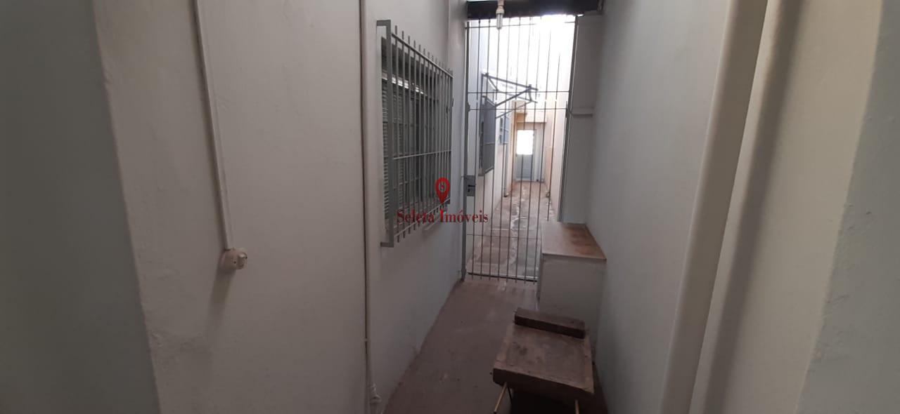 Casa para alugar com 2 quartos, 176m² - Foto 24