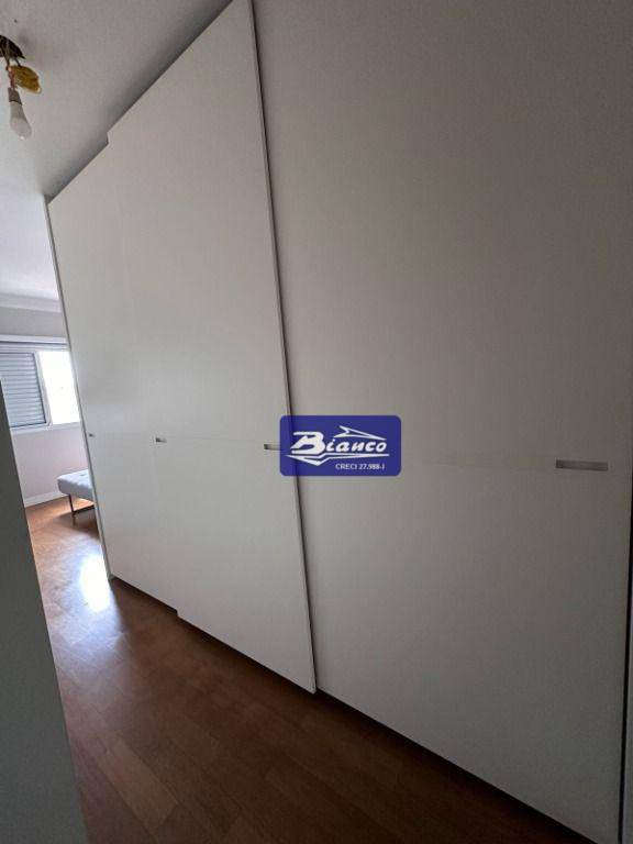 Apartamento à venda com 4 quartos, 185m² - Foto 25