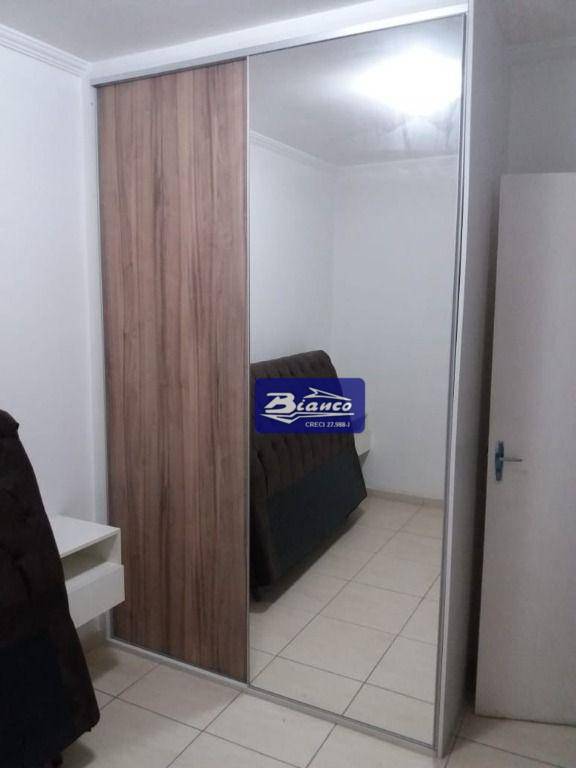 Apartamento à venda com 2 quartos, 55m² - Foto 2