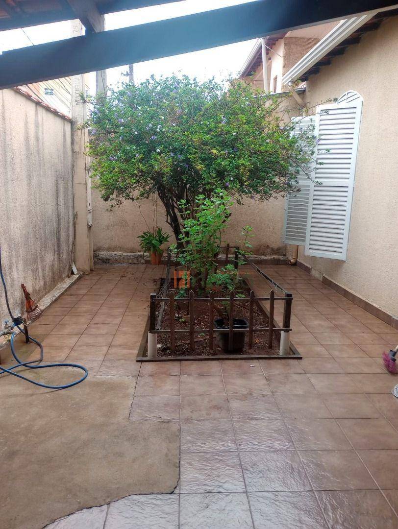 Casa, 3 quartos, 167 m² - Foto 3