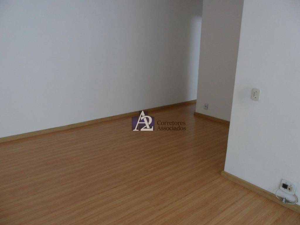 Apartamento à venda com 2 quartos, 74m² - Foto 4