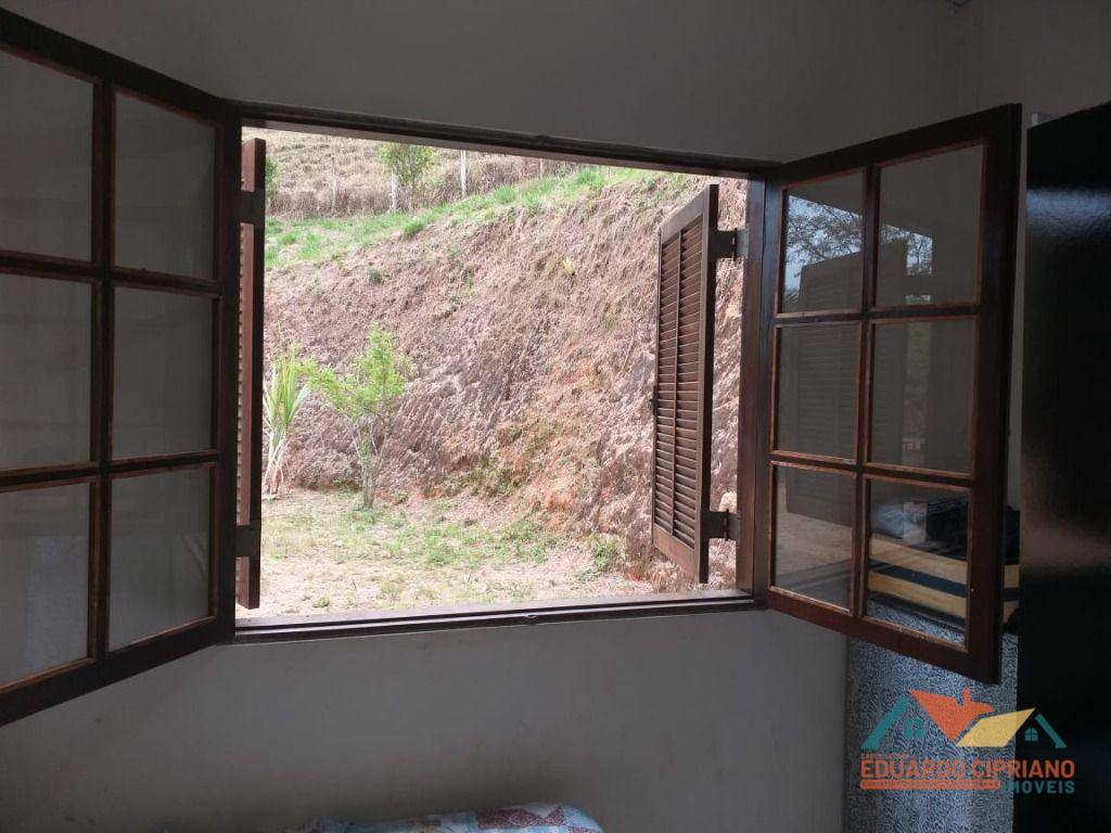 Chácara à venda com 2 quartos, 100m² - Foto 18