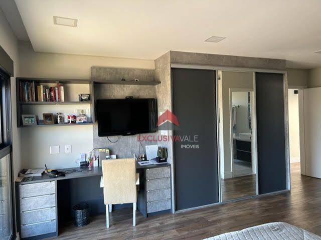 Casa de Condomínio para alugar com 6 quartos, 548m² - Foto 31