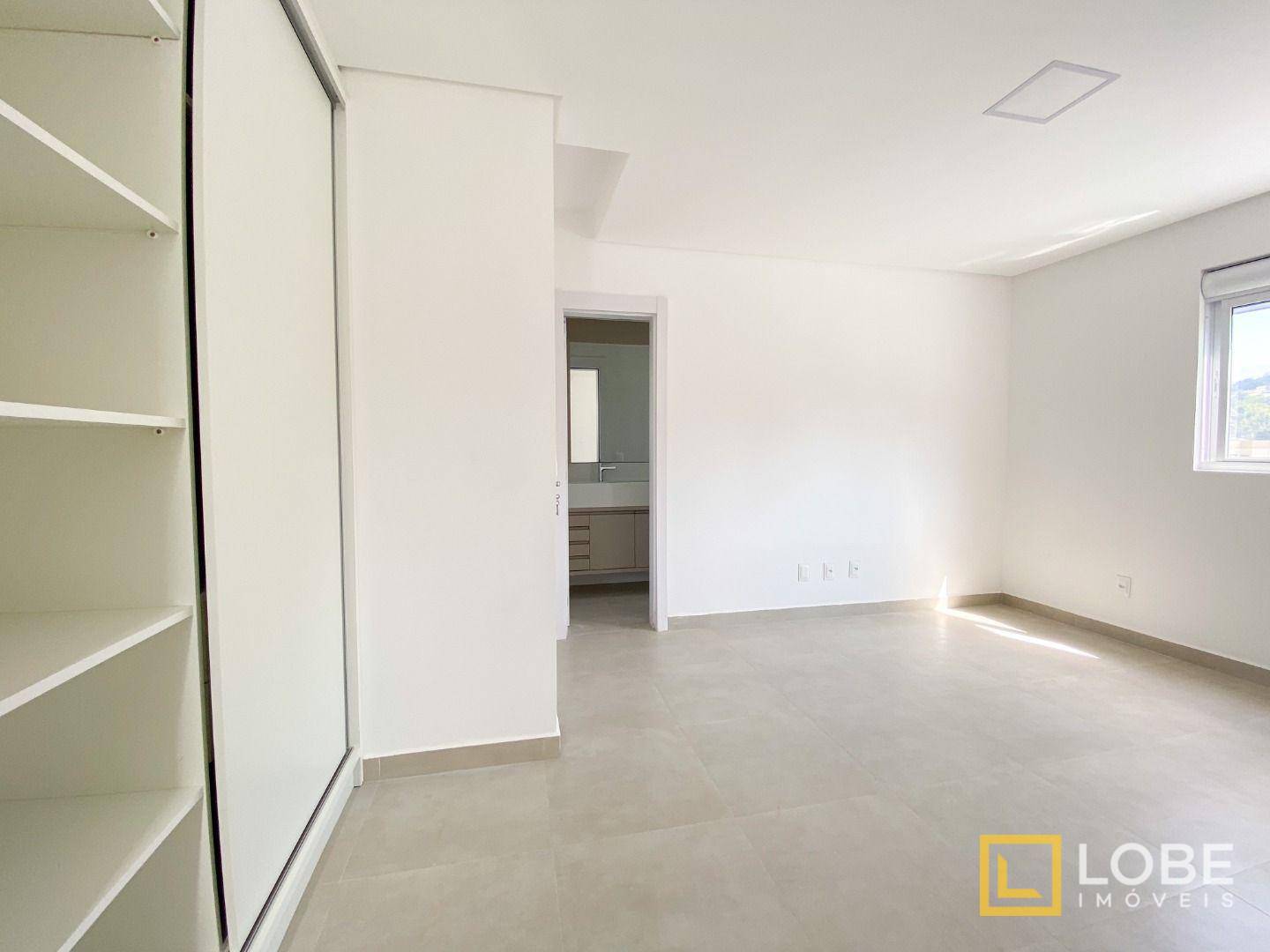 Apartamento à venda com 3 quartos, 170m² - Foto 11