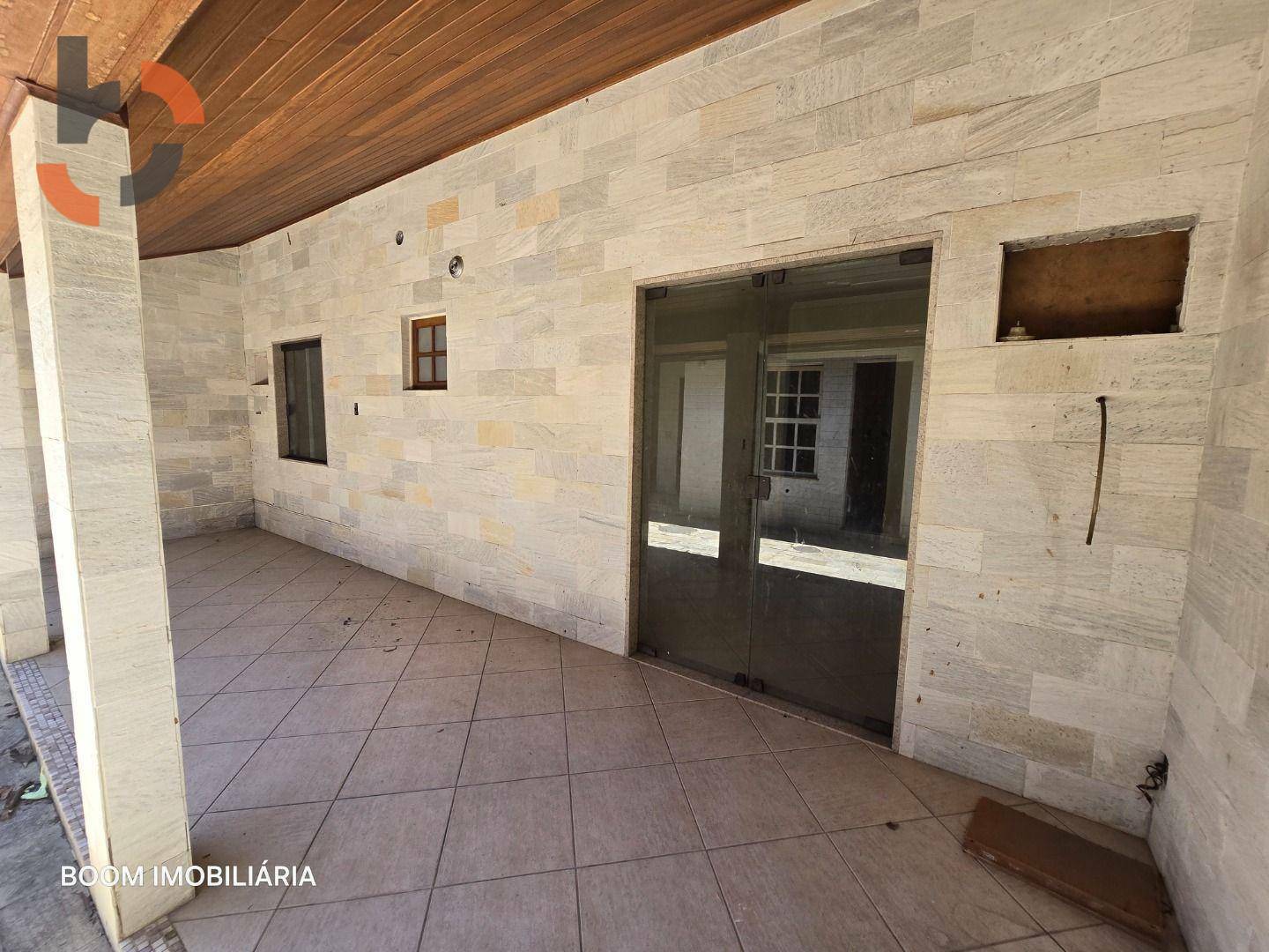 Casa de Condomínio à venda com 6 quartos, 300m² - Foto 51