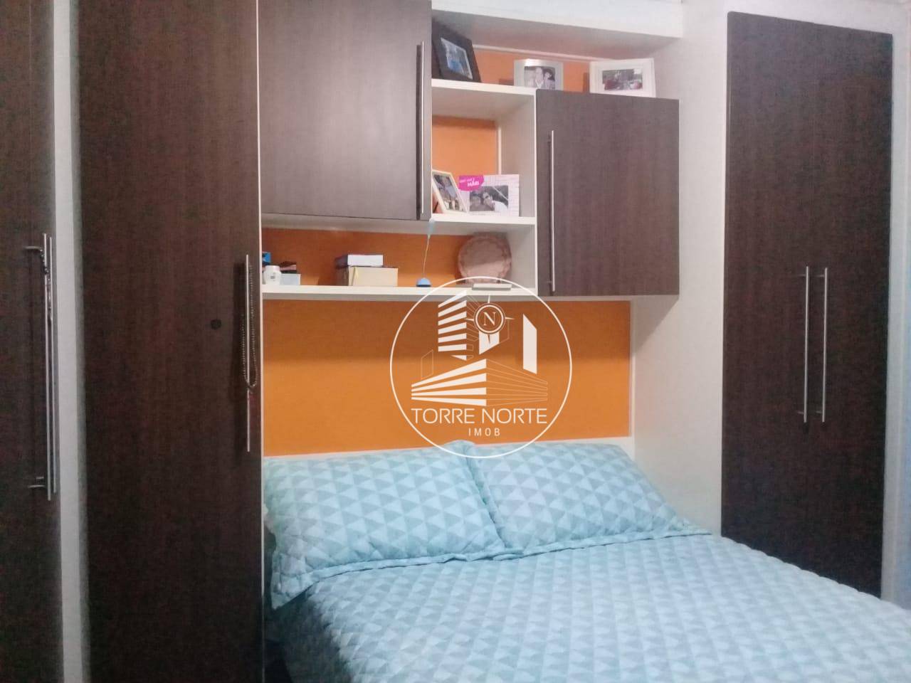 Apartamento à venda com 2 quartos, 62m² - Foto 1