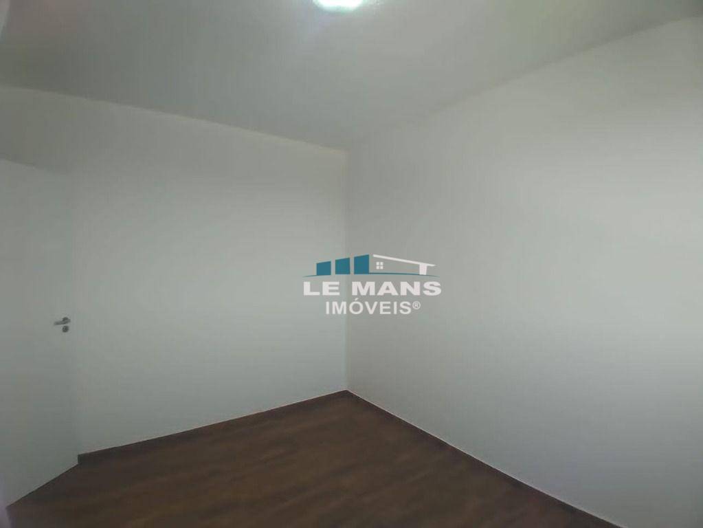 Apartamento à venda com 2 quartos, 46m² - Foto 5