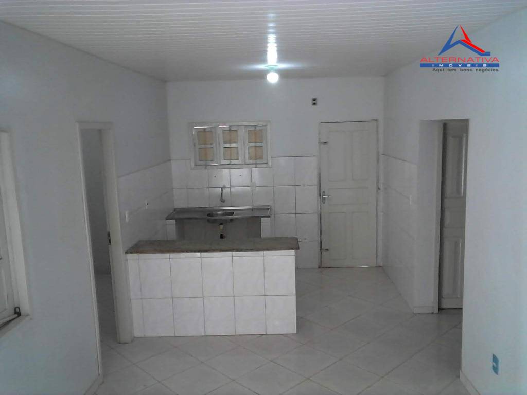 Casa à venda com 4 quartos, 180m² - Foto 13