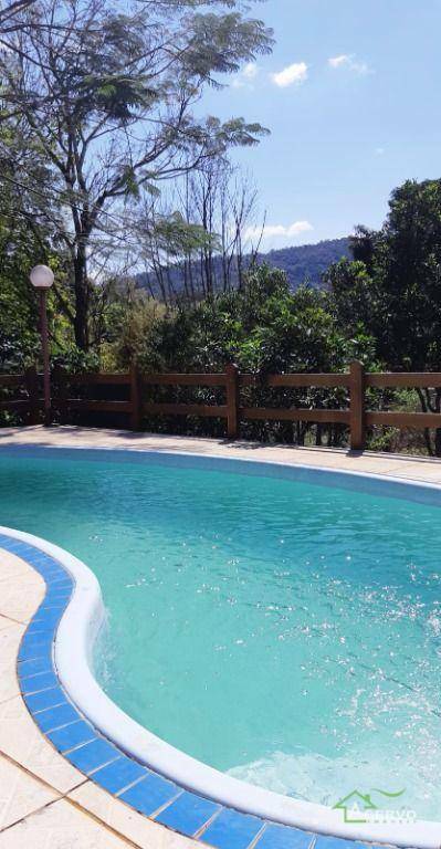 Casa de Condomínio à venda com 4 quartos, 278m² - Foto 5