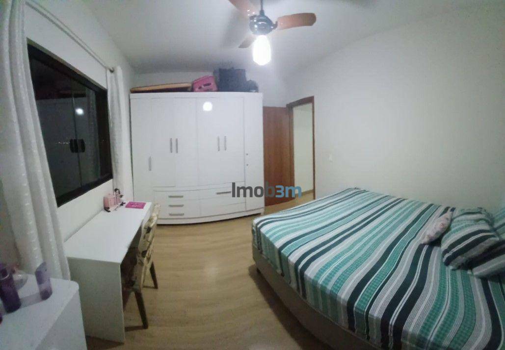 Casa à venda com 3 quartos, 94m² - Foto 10