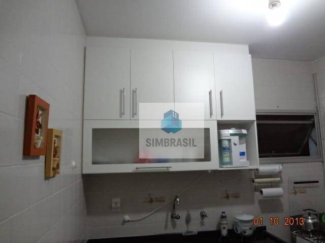 Apartamento à venda com 2 quartos, 68m² - Foto 9