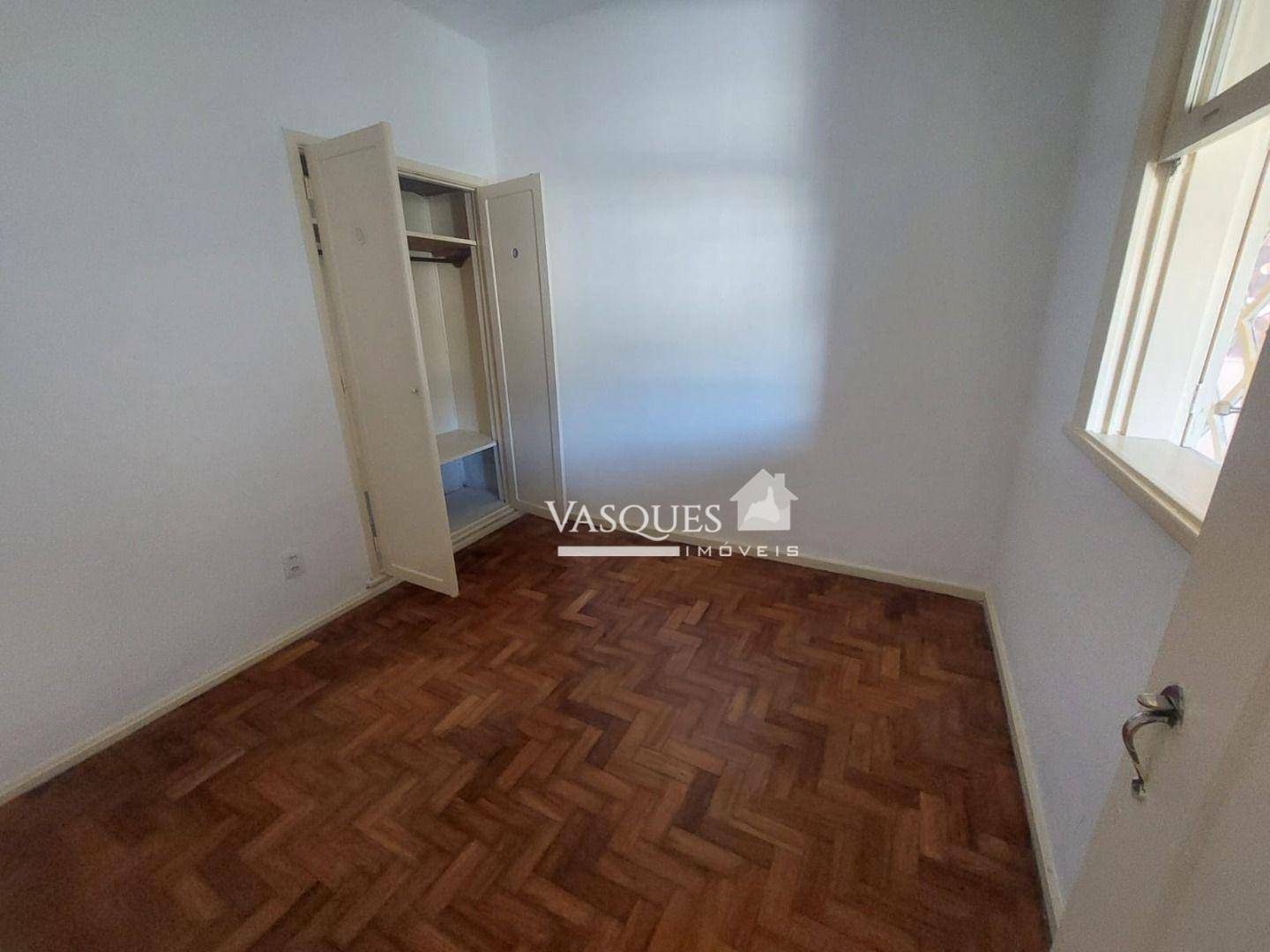 Casa para alugar com 3 quartos, 130m² - Foto 6