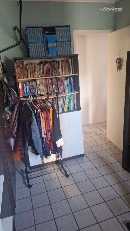 Apartamento à venda com 2 quartos, 60m² - Foto 13