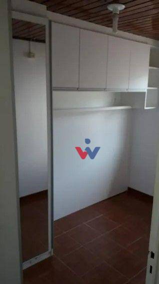 Apartamento à venda com 3 quartos, 50m² - Foto 2