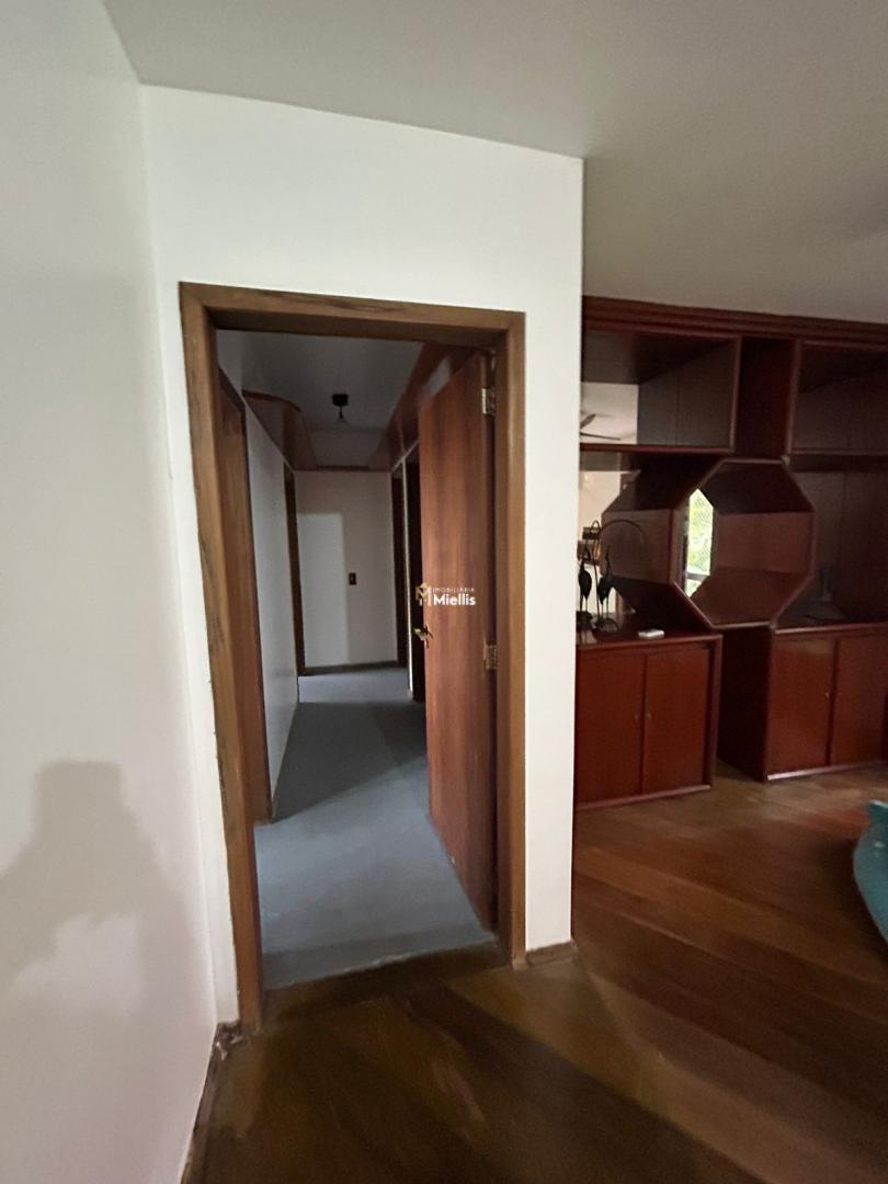 Cobertura à venda e aluguel com 3 quartos, 234m² - Foto 33