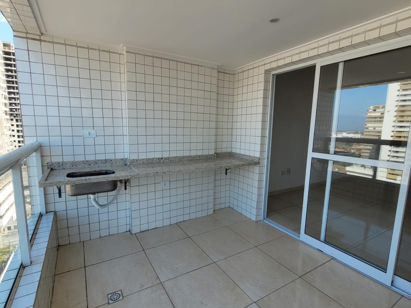 Apartamento à venda com 2 quartos, 81m² - Foto 1