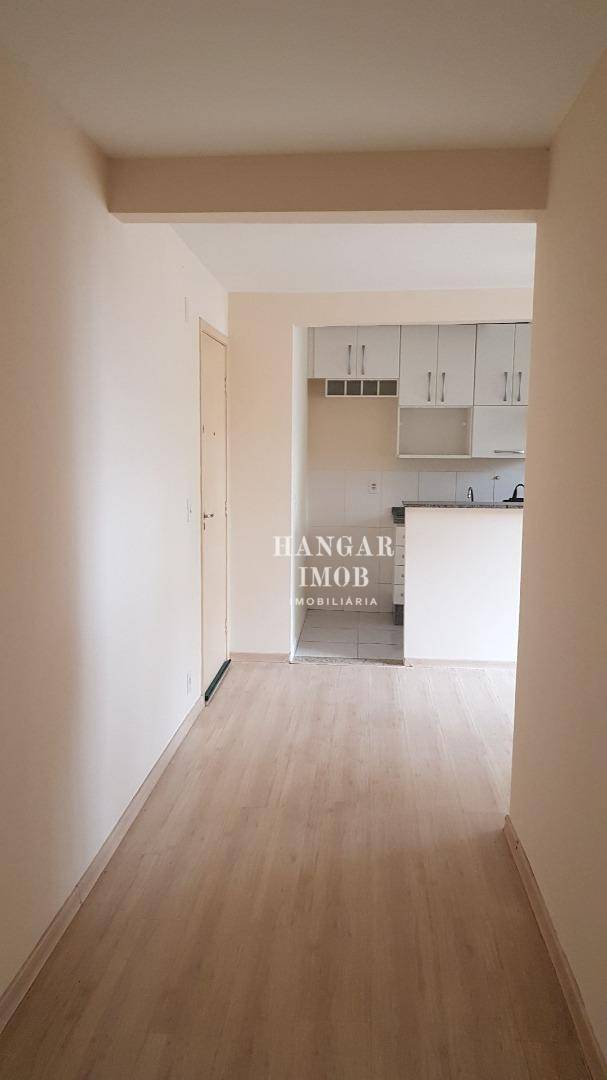 Apartamento à venda com 2 quartos, 45m² - Foto 10