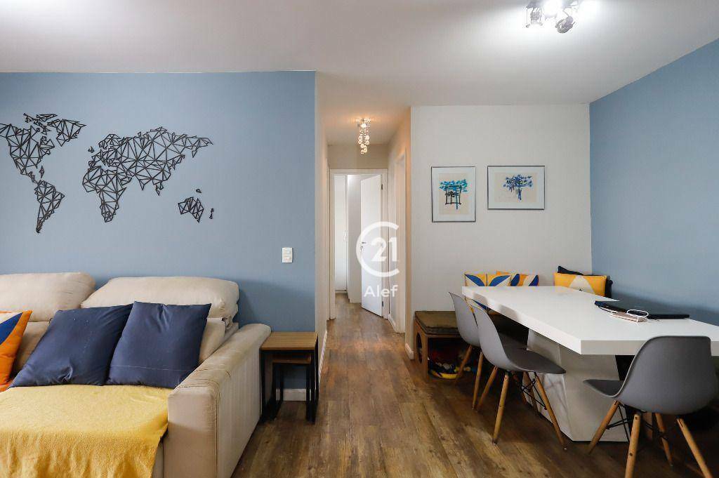 Apartamento à venda com 2 quartos, 79m² - Foto 4